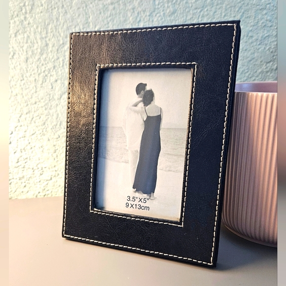 3.5"x 5" Photo Frame - Picture 2 of 4